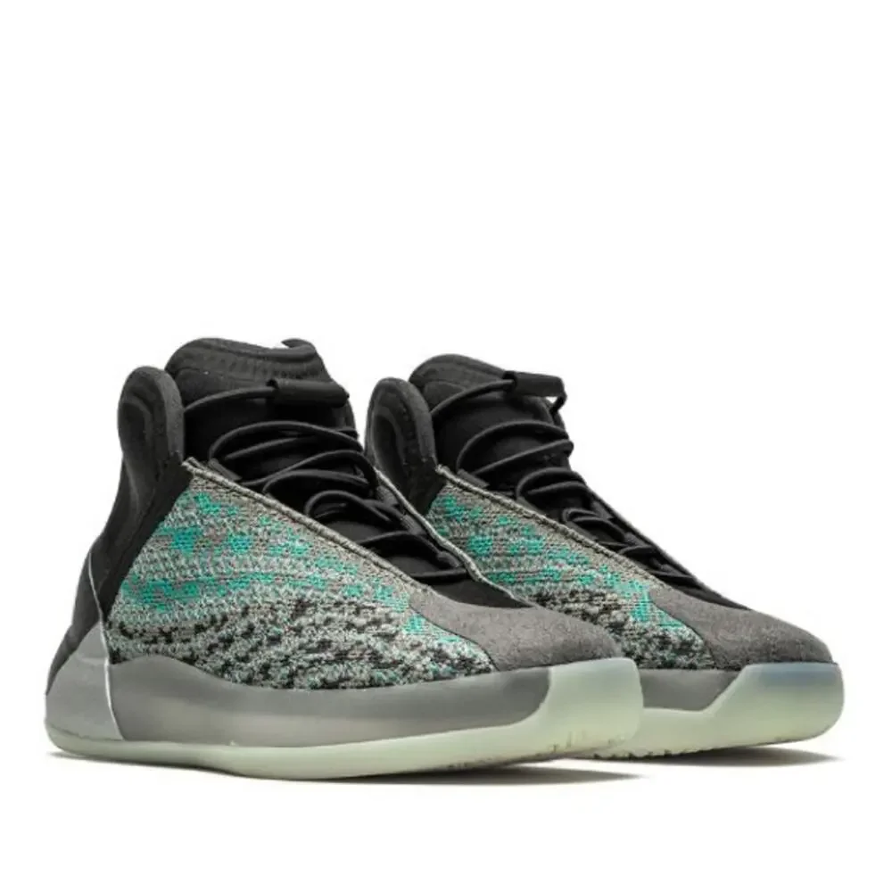 NWT adidas Mens Yeezy QNTM G58864 Teal Blue - Size 7.5